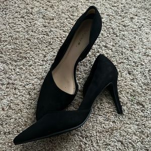 Size 8 Old Navy Suede D’Orsay pumps